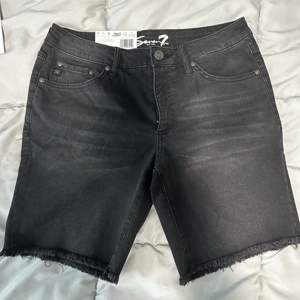 Seven7 Women's Black Denim Shorts